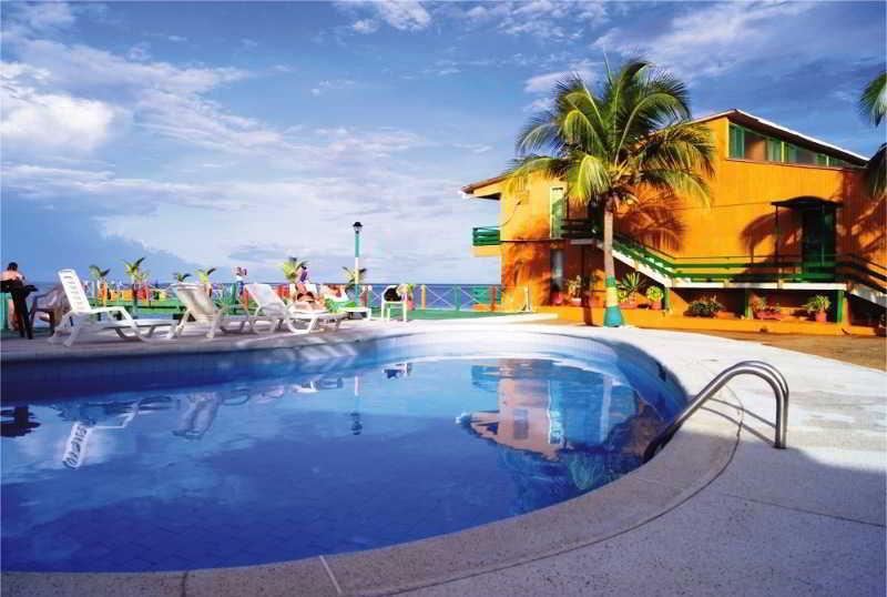 Apartahotel Tres Casitas San Andrés Exterior photo